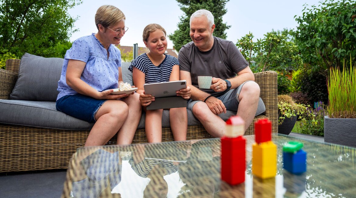 Transparenz: Per App hat Familie Hamel stets den Überblick über Stromproduktion und Verbrauch. | © Marc Wilhelm
